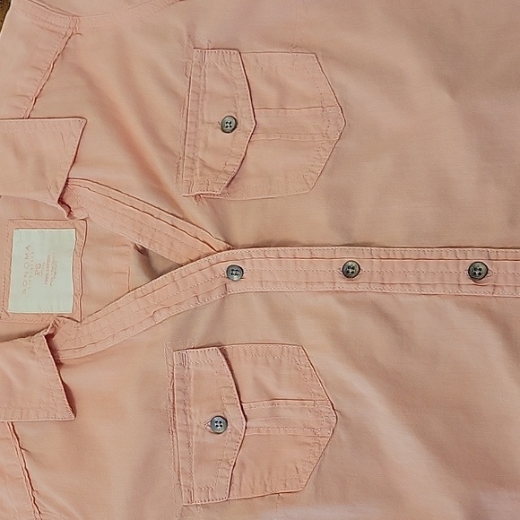 Sonoma 100% Cotton, Roll-Tab Button Down Shirt, Blouse, SP Petite, Peach, EUC - Picture 7 of 8